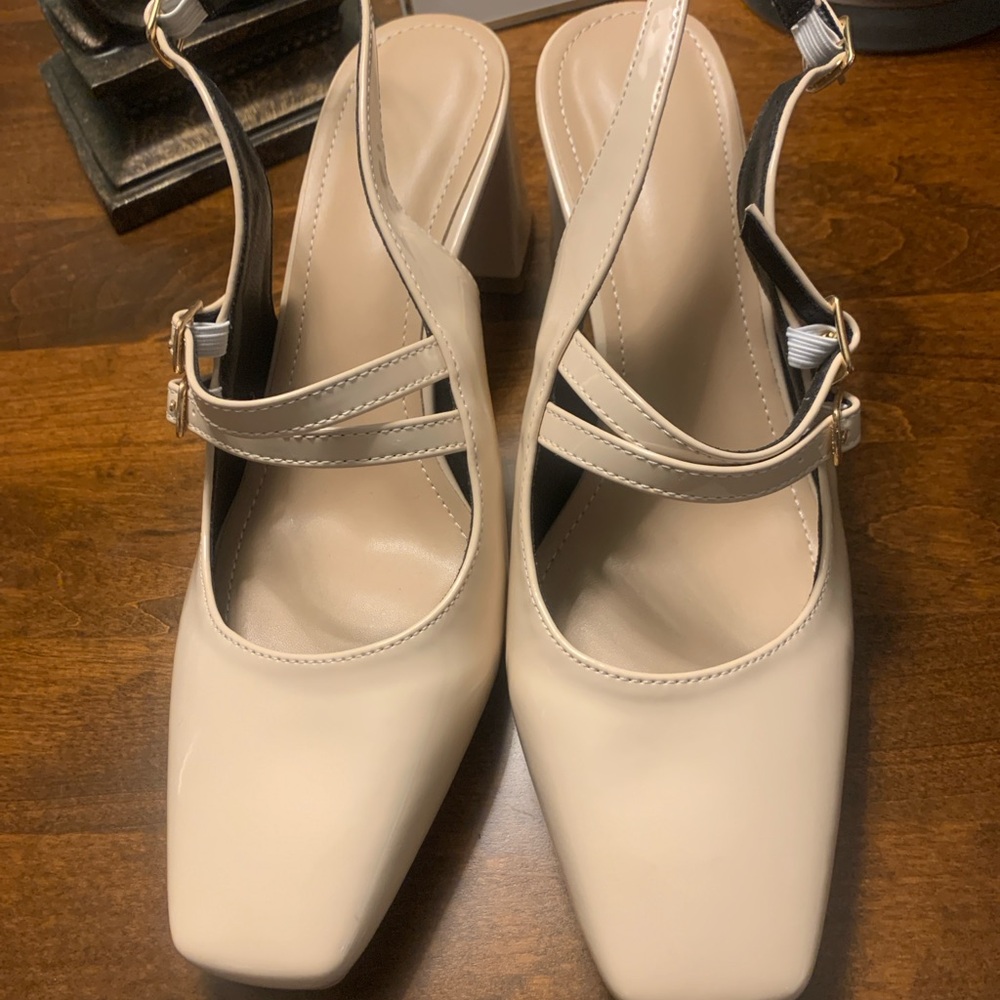 Elegant Cream Slingback Heels
